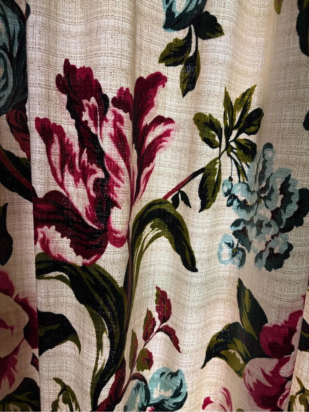 4 Vintage bark cloth curtains Excellent condition. Each panel measures 40x 80